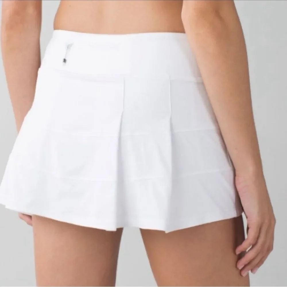 Lululemon pace rival skirt size 8 in‎ white